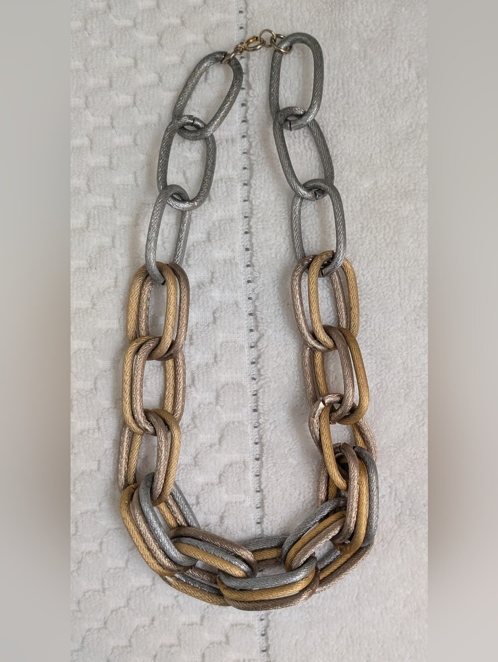 Chunky Two-Tone Metallic Link Necklace - Gold & Silver